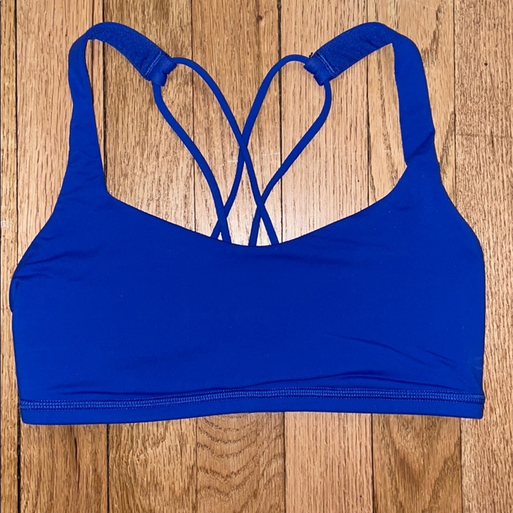 Lululemon Free To Be Bra